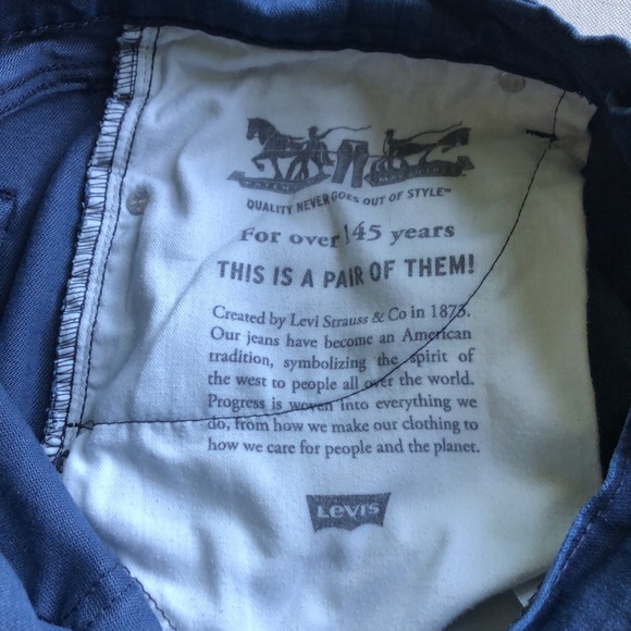 Authentic Levi’s 541 “athletic” fit 32x32 - Picture 9 of 9